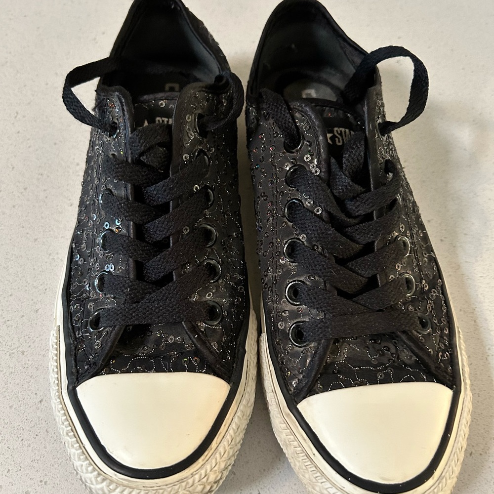 Converse Allstar in Black Sequin.